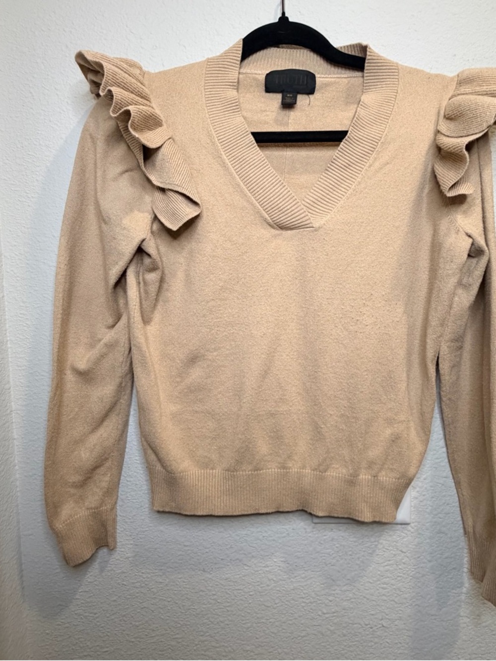 Truth by Republic Women Ruffle Shoulder Knit Sweater Beige V-Neck Size M